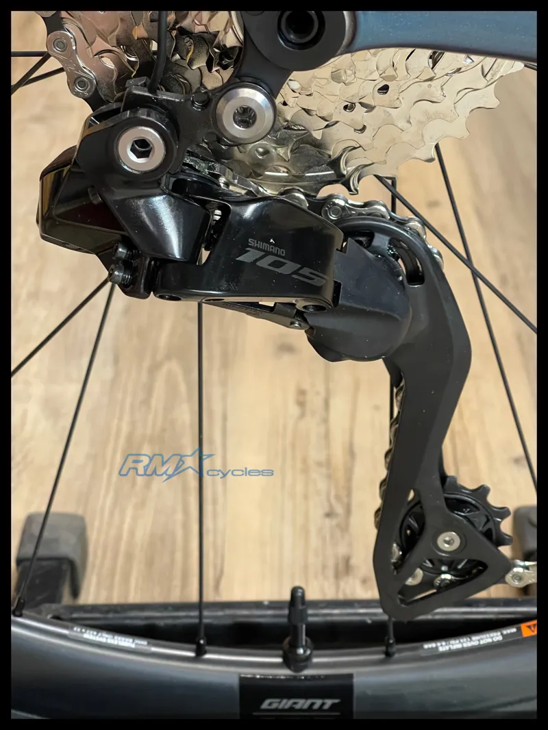 Giant Defy Advanced 0 Medium Ocean Twilight 2024-4