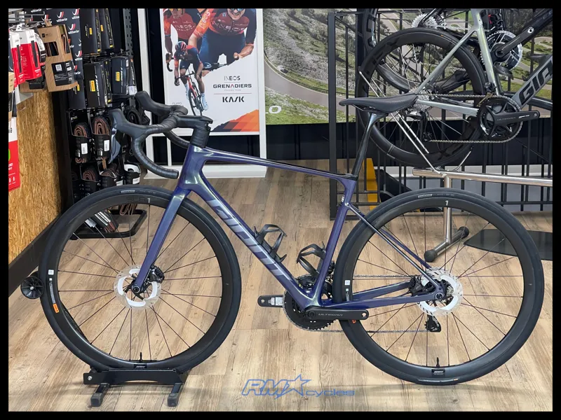 Giant Defy Advanced Pro 0 Medium Interstellar 2024-1