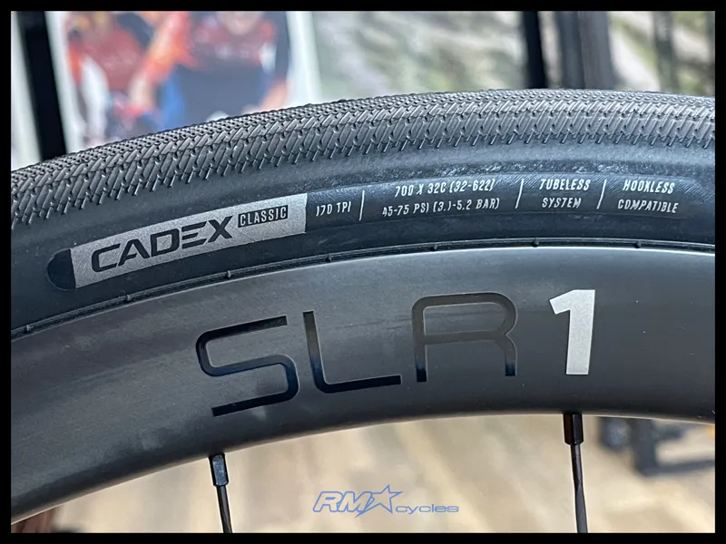 Giant Defy Advanced Pro 0 Medium Interstellar 2024-8