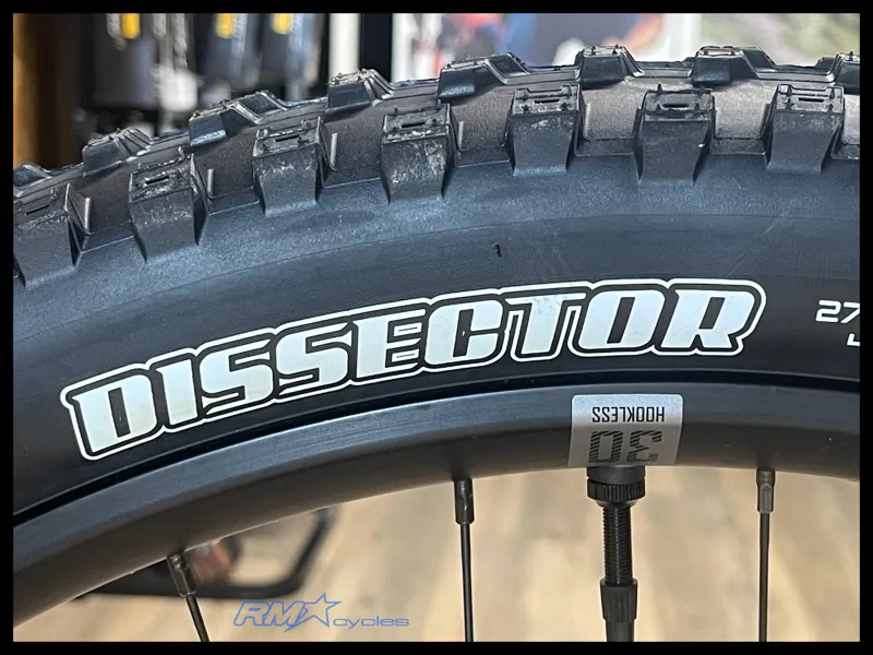 Liv Embolden 27.5 Small Sangria 2024-10