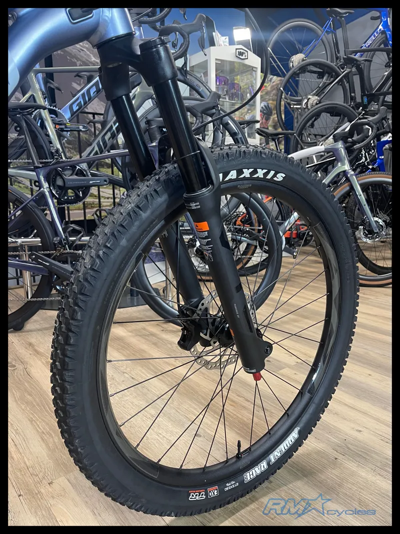 Liv Lurra 2 27.5 Small Frost Silver 2024 Ex-Display-5