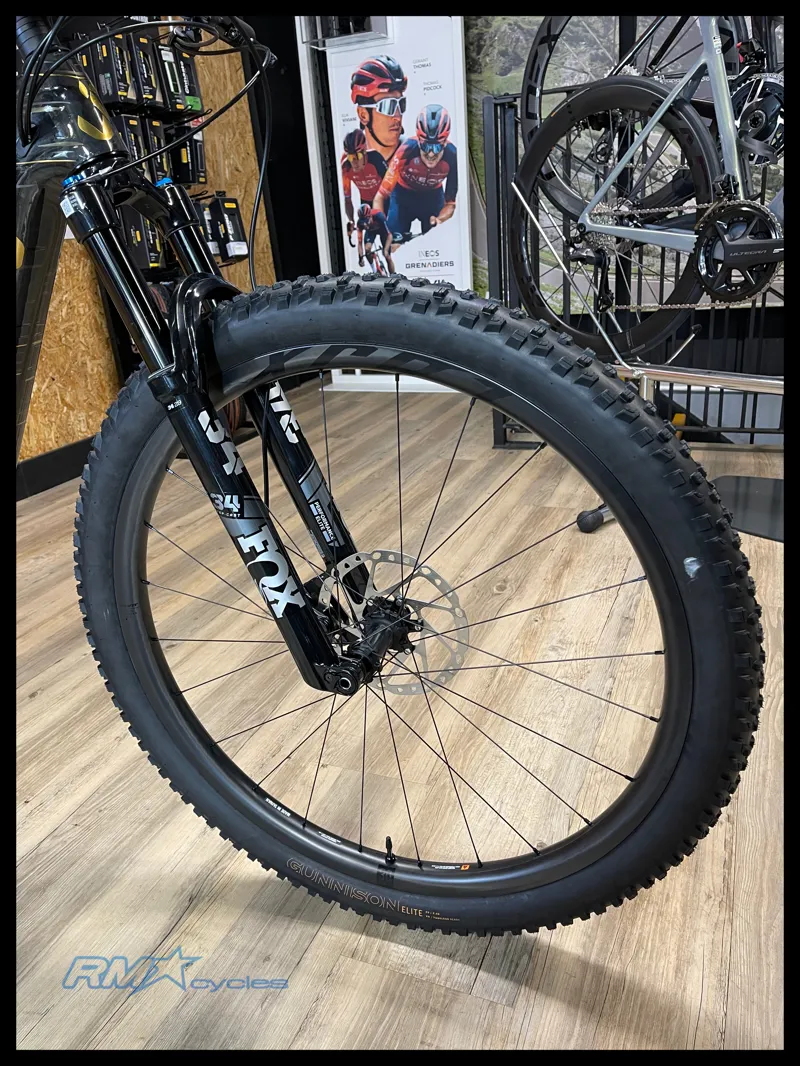 Liv Pique Advanced 29 1 Small 2025 Ex Display-7