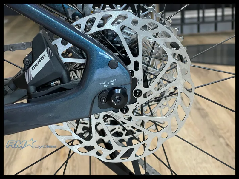 Giant Revolt Advanced 1 Medium Ocean Twilight 2024 Ex-Display-8