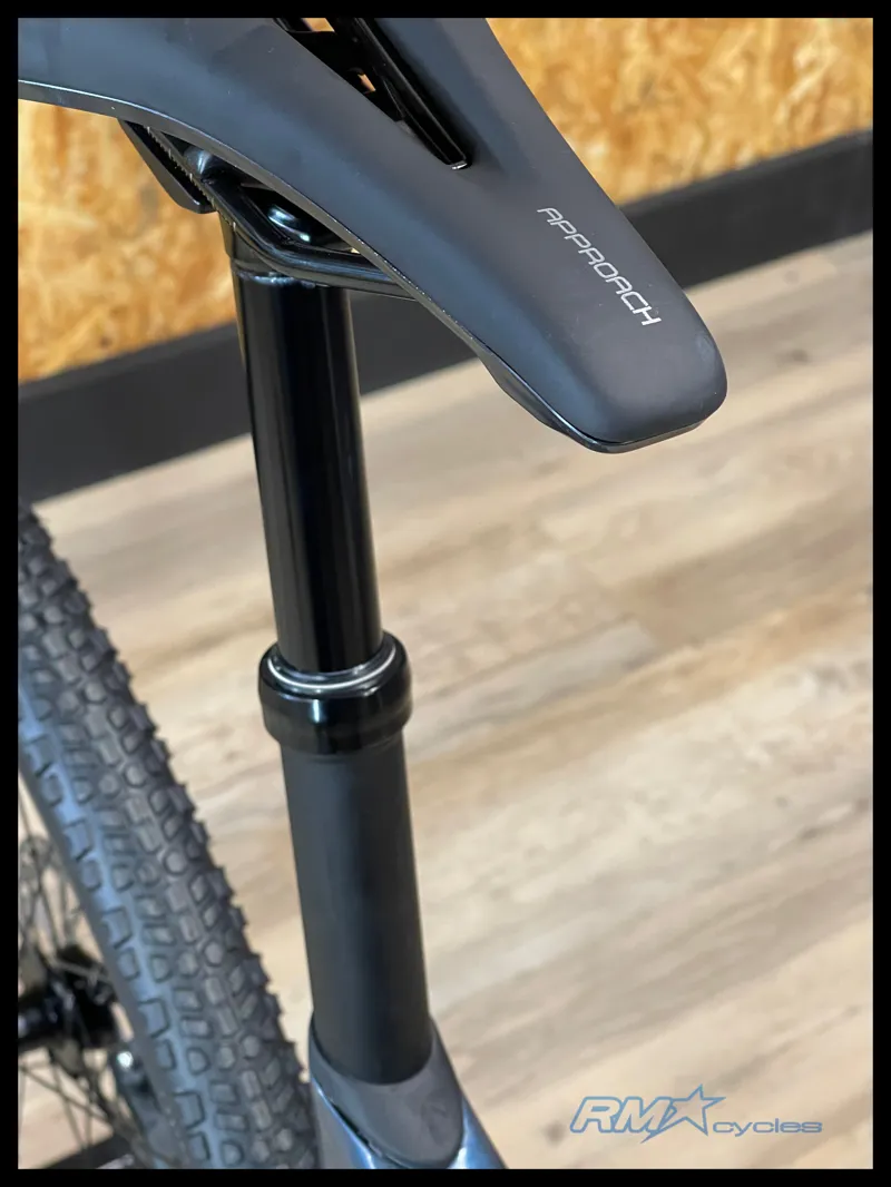 Giant Revolt Advanced 1 Medium Ocean Twilight 2024 Ex-Display-6