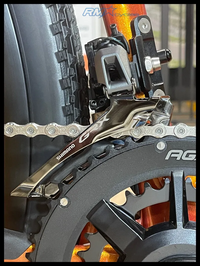 Giant Revolt Advanced 2 Medium Solar Flare-4