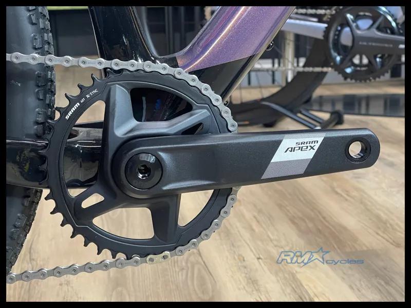 Giant Revolt X Advanced Pro 2 Medium in Meteor Storm 2024 Ex-Display-5