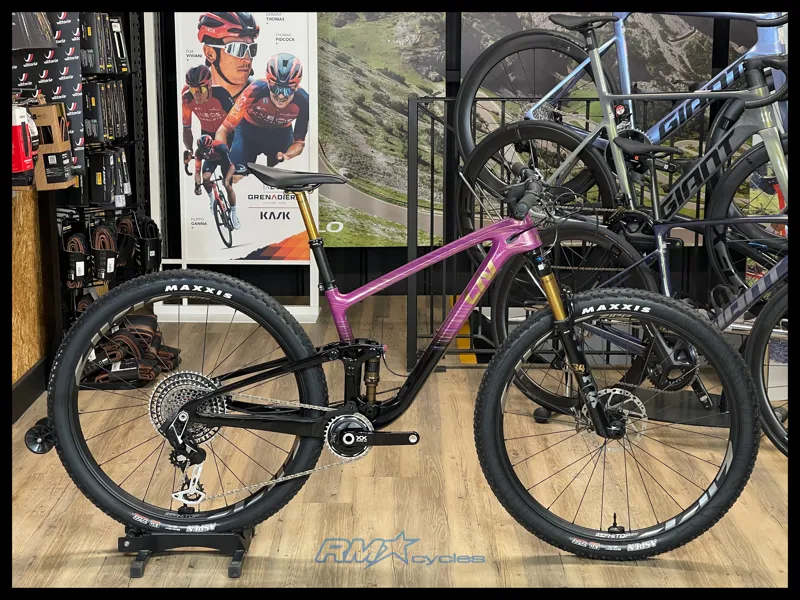 Liv Pique Advanced 29 0 Mulberry Glitter Large 2024 Ex-Display