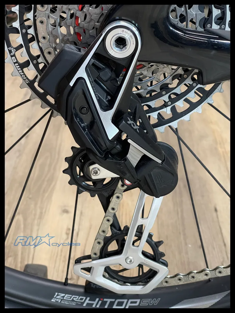 Liv Pique Advanced 29 0 Mulberry Glitter Large 2024 Ex-Display-3