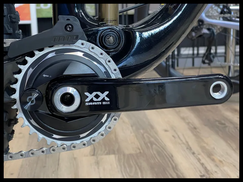 Liv Pique Advanced 29 0 Large Mulberry Glitter 2024 FRAME ONLY-4