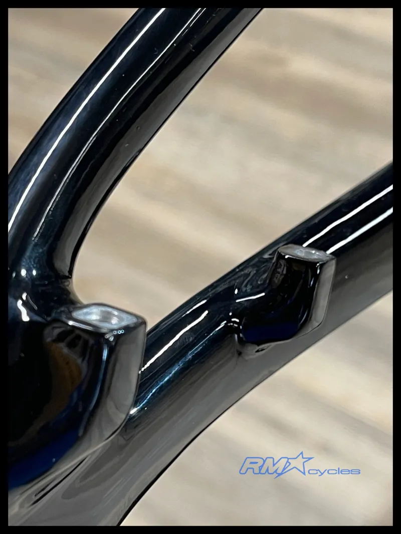 Liv Pique Advanced 29 0 Large Mulberry Glitter 2024 FRAME ONLY-8