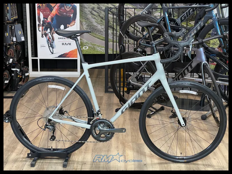 Giant Contend AR 2 Concrete XL 2021Ex-Display