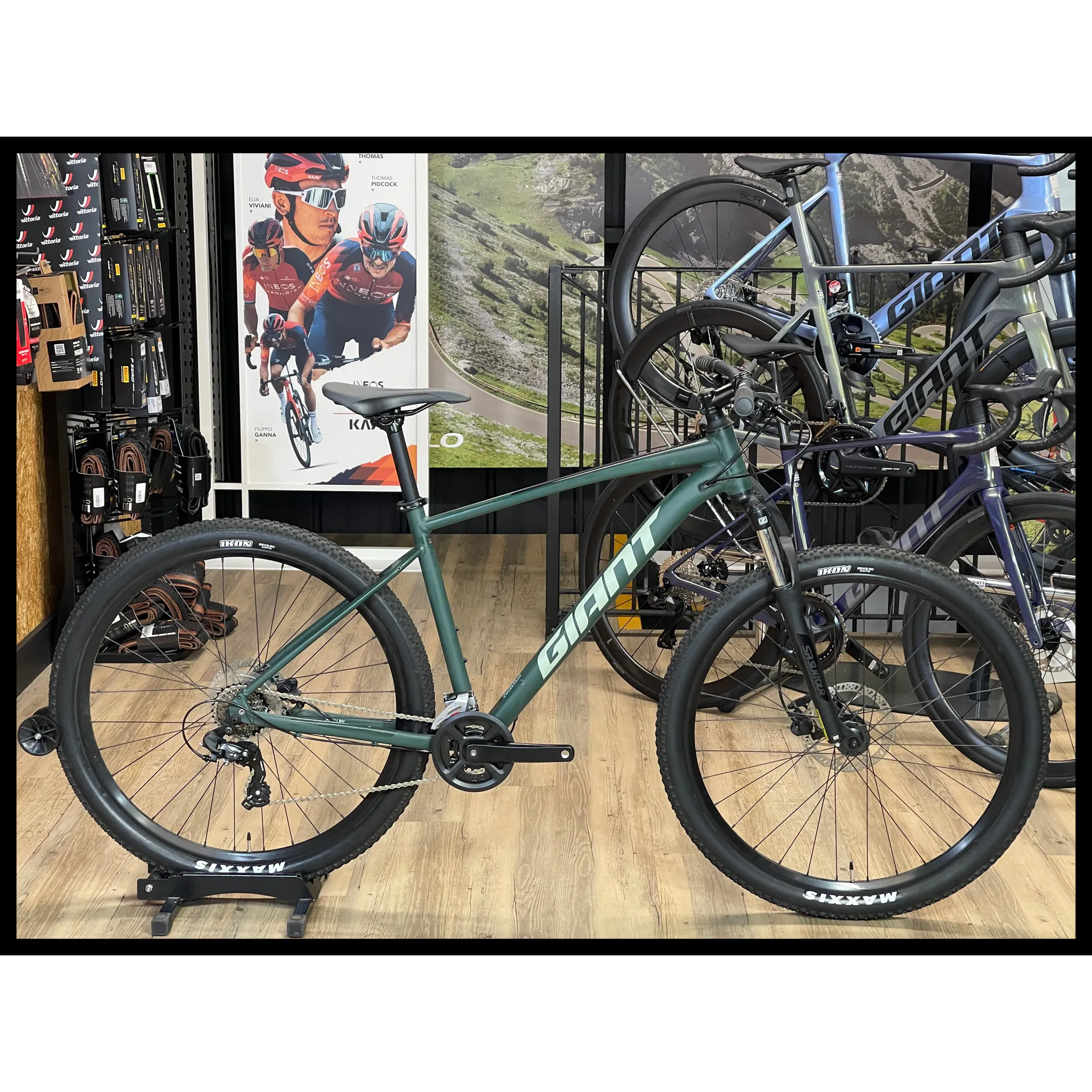 2021 Giant Talon 3 29 Mens Alloy MTB in Green 2021 Giant Talon 3 29 Mens Alloy MTB in Green