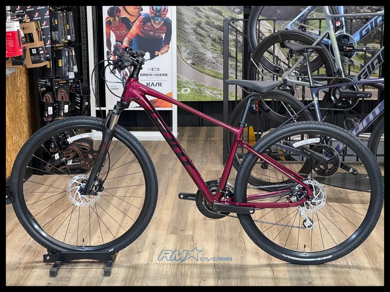 Giant Roam 3 Disc Garnet Small 2021-1