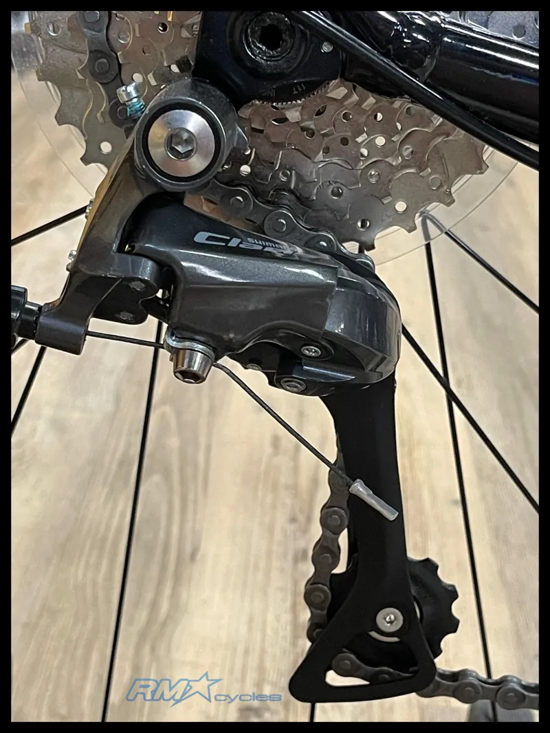 Giant Contend AR 4 Black M-Large 2022 Ex-Display-3