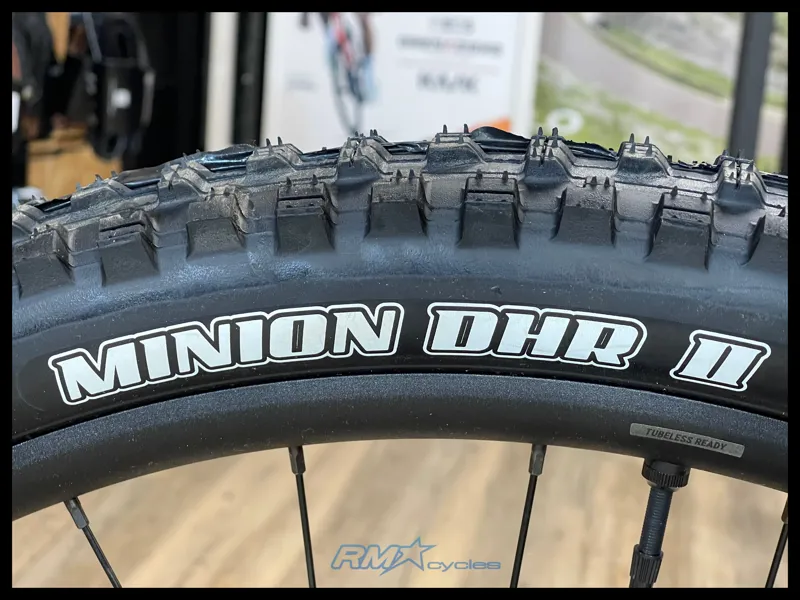 Giant Reign 29 SX Starry Night Medium 2022-9