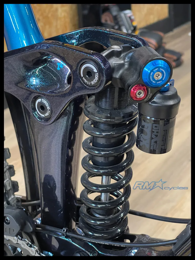 Giant Reign 29 SX Starry Night Medium 2022-5