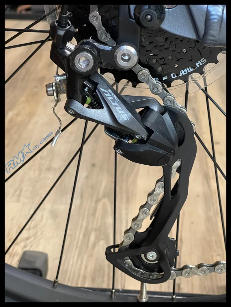 Giant Talon 2 Knight Shield Medium 27.5 2022 Ex-Display-3