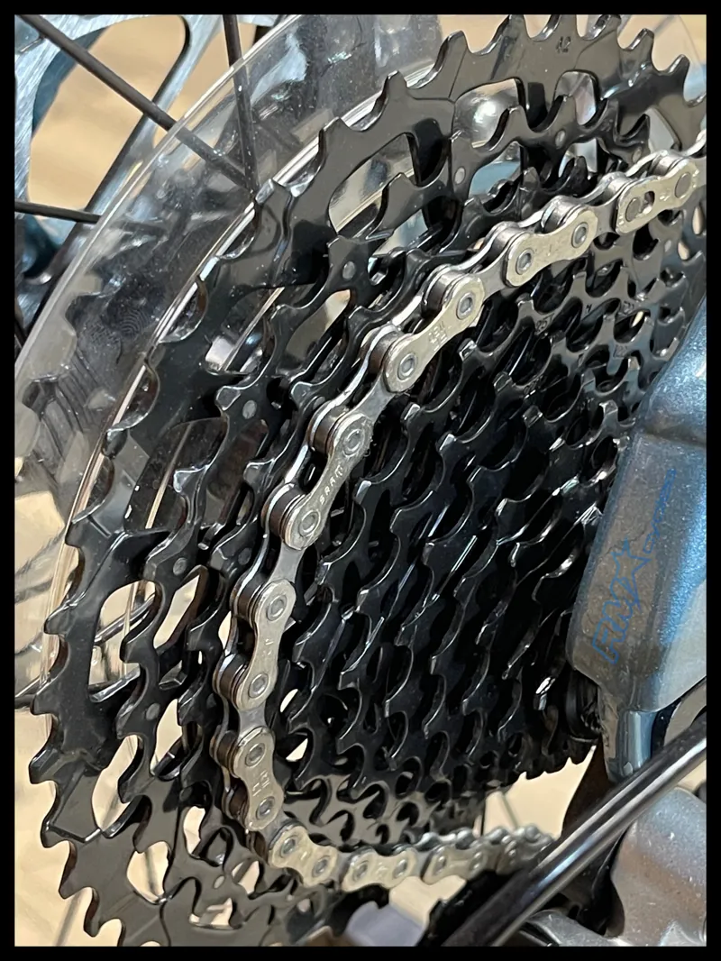 Giant Revolt X 1 Cold Night Small 2023 Ex-Display-2