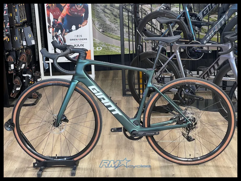 Giant Defy Advanced E+ Elite AR M-Large in Kelp Forest 2024 Ex-Display-1