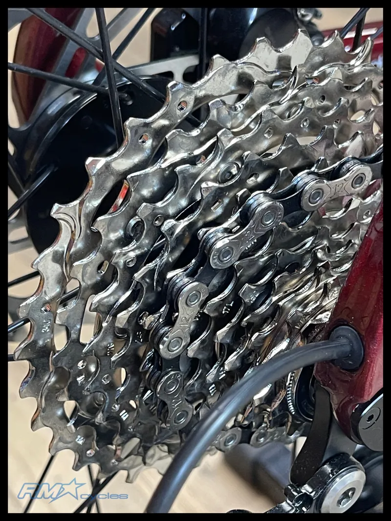 Liv EnviLiv Advanced 2 Sangria X-Small 2024  Ex-Display-3