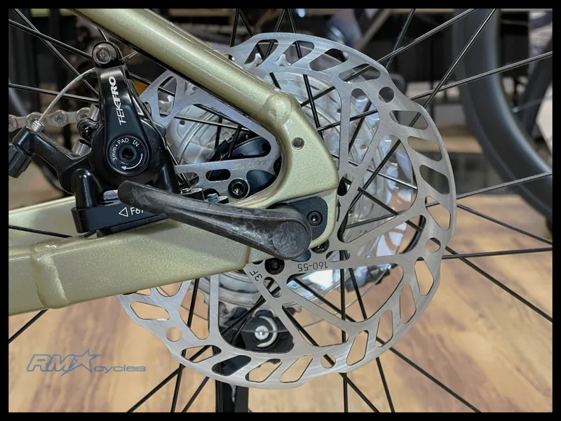 Giant Revolt 2 Medium Bay Leaf 2024 Ex-Display-7