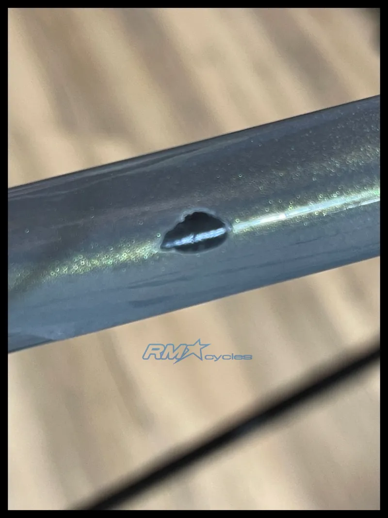 Giant Revolt Advanced 0  Aurora Noise Large 2025 Ex-Display-10