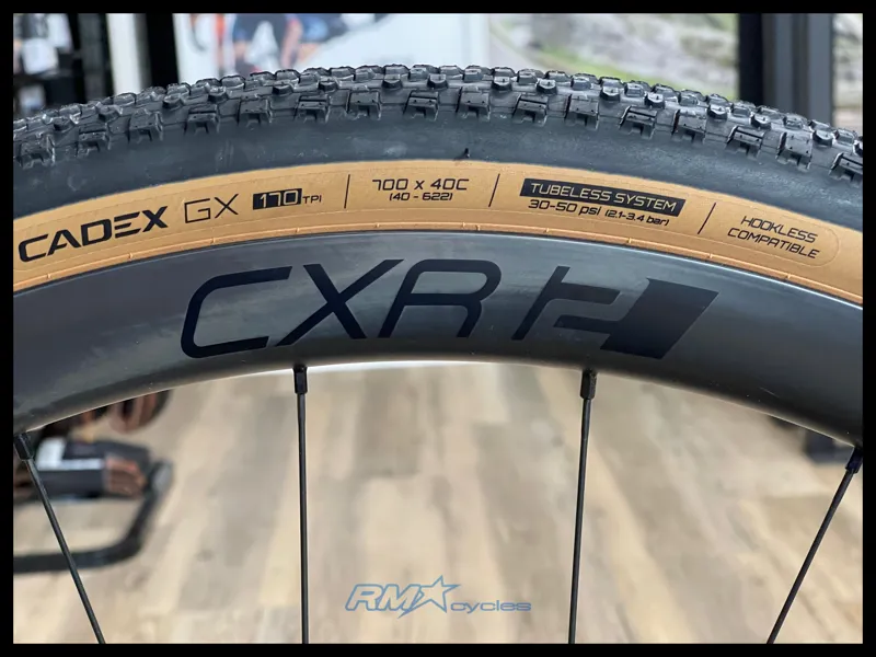 Giant Revolt Advanced 0  Aurora Noise Large 2025 Ex-Display-8