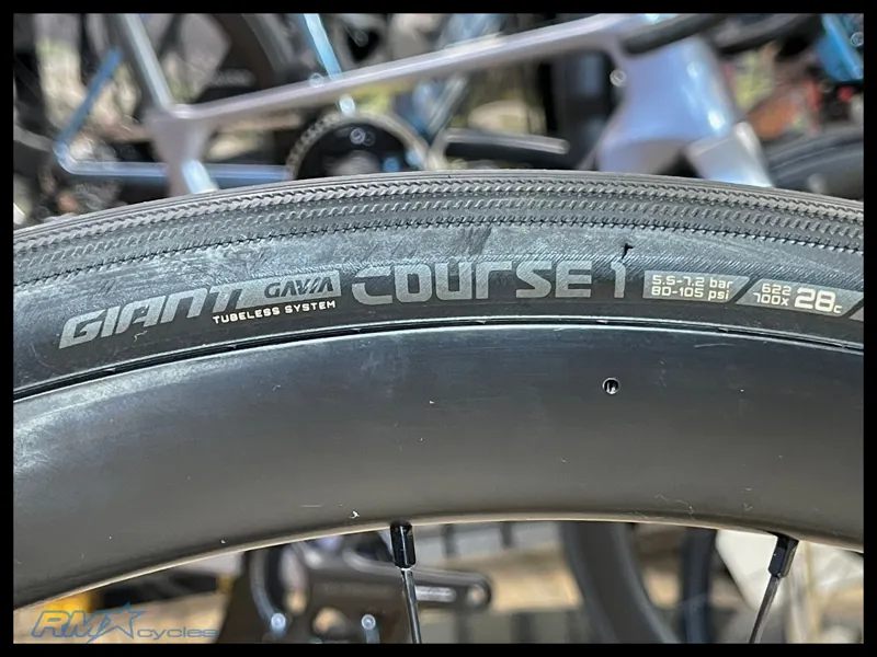 2023 Giant TCR Advanced Pro 2 Disc ML Sea Sparkle Approved Used-8