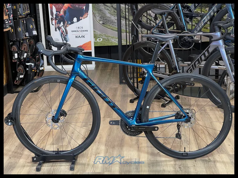 2023 Giant TCR Advanced Pro 2 Disc ML Sea Sparkle Approved Used-1