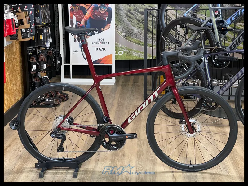 Giant TCR Advanced SL Disc 1 Sangria M-Large 2024