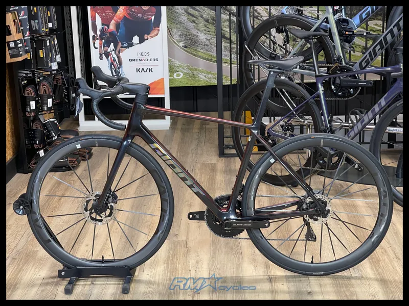 Giant TCR Advanced SL 0 Medium Black Lava 2024 Ex-Demo-1