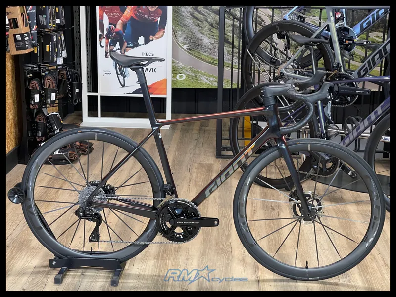 Giant TCR Advanced SL 0 Medium Black Lava 2024 Ex-Demo