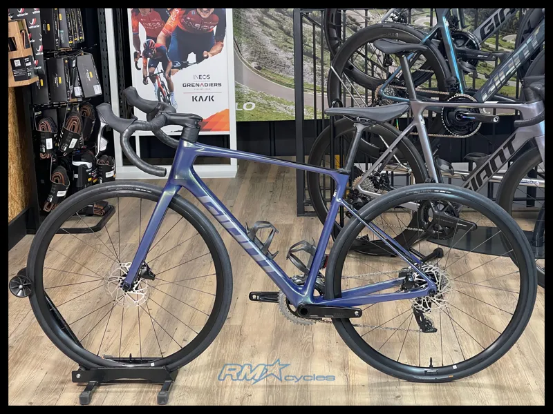 Giant DEFY ADVANCED 0 Medium Interstellar 2024 Ex-Display-1