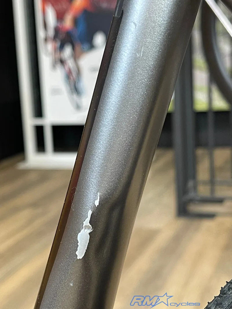 Giant ToughRoad SLR 2 Large Metal 2022  Ex-Display-11