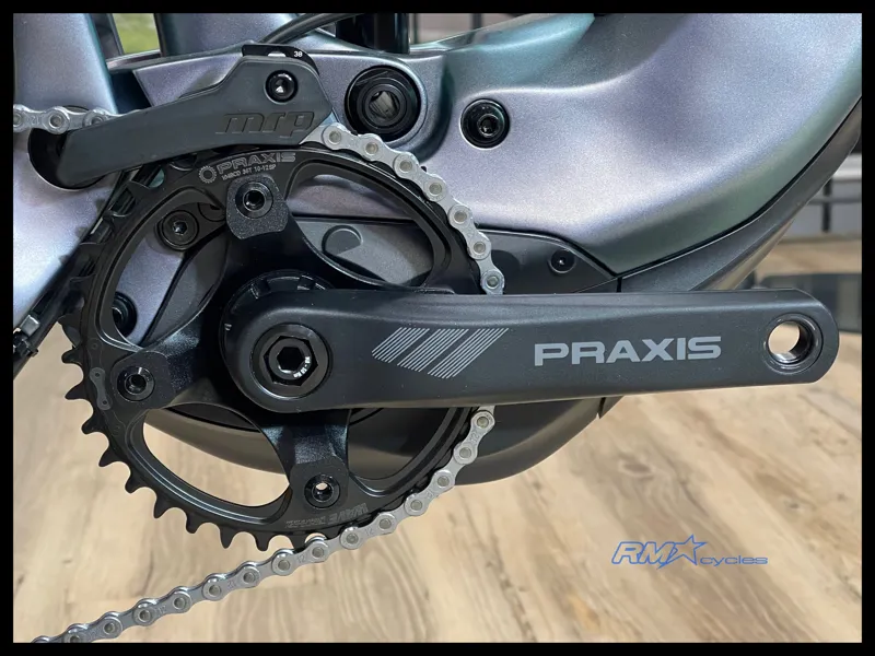 Giant Trance X Advanced E+ 1 25km/H Electric Mountain Bike in Airglow Large 2023 Ex-Display-5