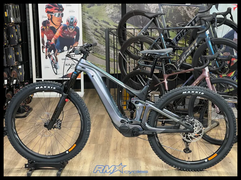 Giant Trance X Advanced E+ 1 Medium Airglow 2024 Ex-Display-1