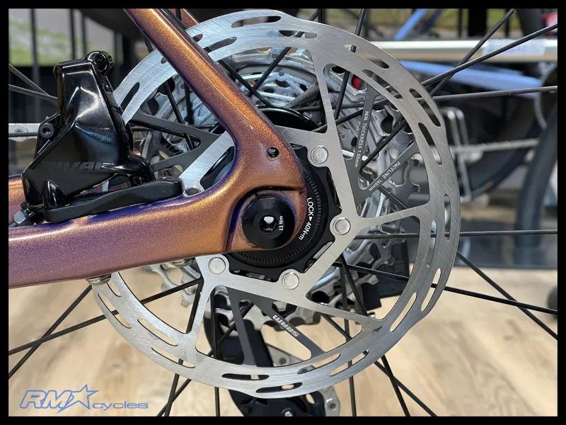 Giant Defy Advanced Pro 1 Meteor Storm Large 2025 Ex-Display-9