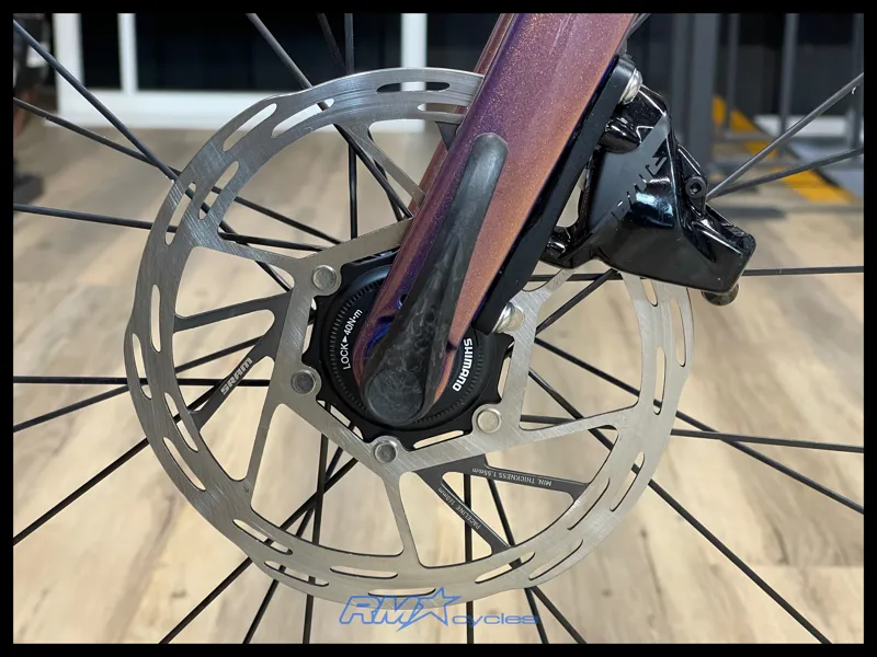 Giant Defy Advanced Pro 1 Meteor Storm Large 2025 Ex-Display-8