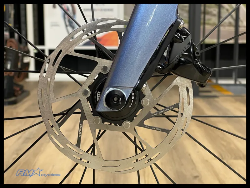 Giant Propel Advanced Pro 1 Frost Silver Large 2025 Ex-Display-8