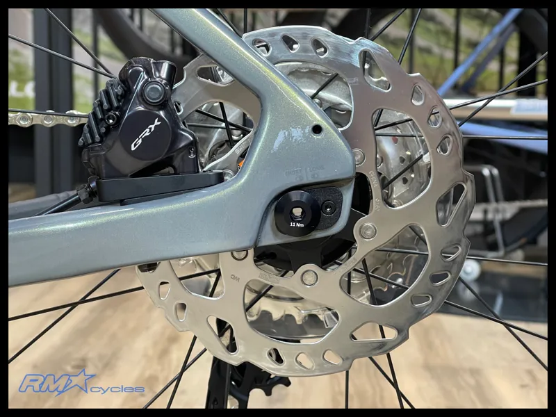 Giant Revolt Advanced 0 Aurora Noise Large 2025 Ex-Display-9