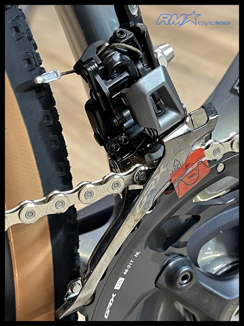 Giant Revolt Advanced 0 Aurora Noise Large 2025 Ex-Display-5