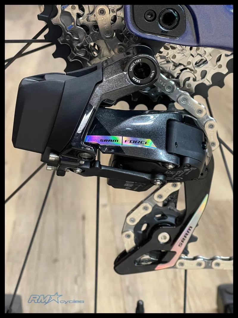 Giant Revolt Advanced Pro 0 ML Interstellar 2025 Ex-Demo-4