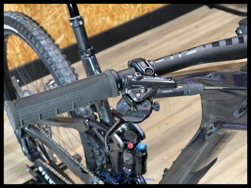 Giant Trance X Advanced 1 Arctic Light Large 2025 Ex-Display-8