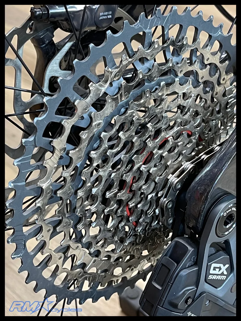 Giant Trance X Advanced 1 Arctic Light Large 2025 Ex-Display-3