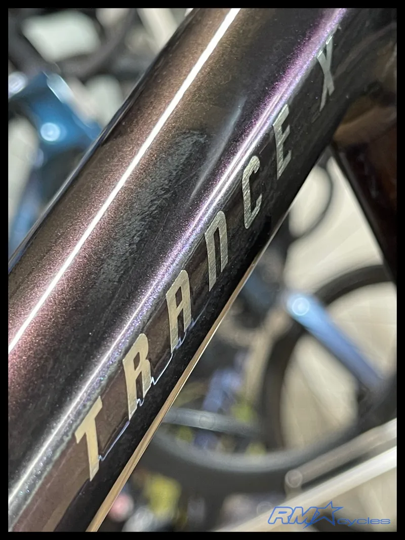 Giant Trance X Advanced 1 Arctic Light Large 2025 Ex-Display-2