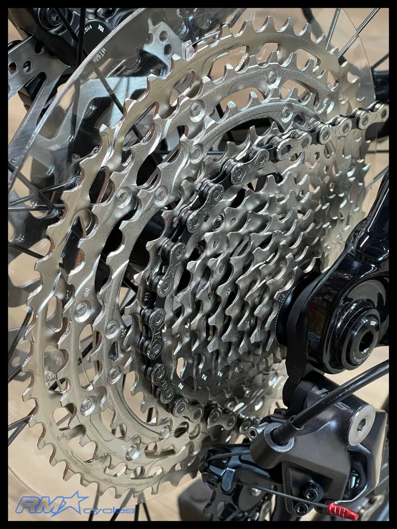 Giant Trance 29 2 Dried Chilli/Black 2022-3