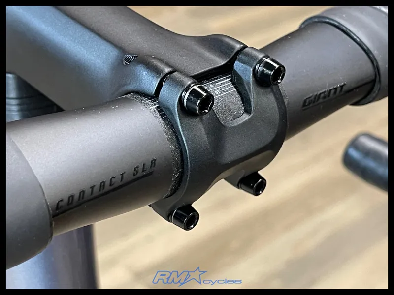 Giant TCR Advanced Pro 0-Di2 Road Bike In Gloss Mercury/Lightning Black-6