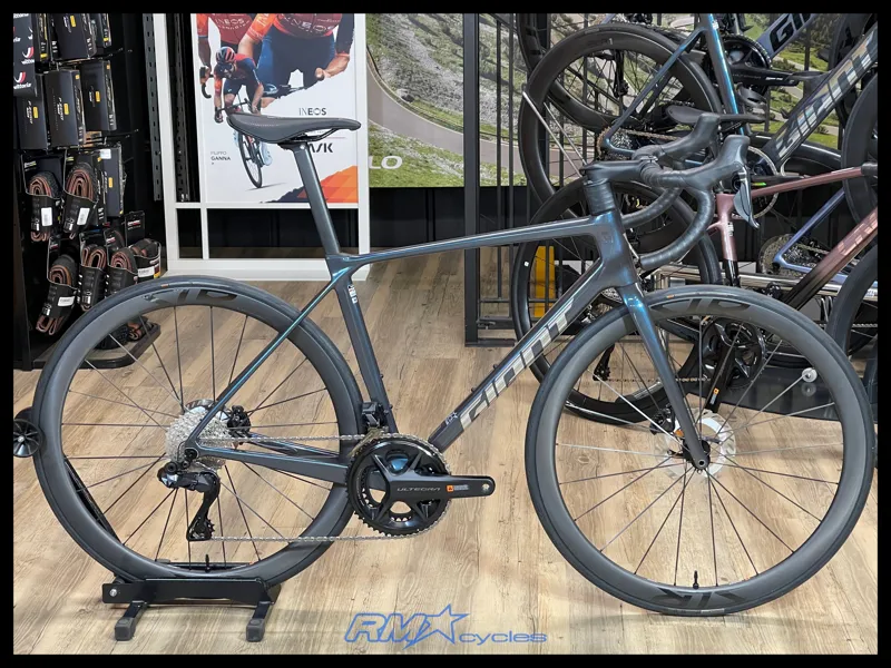 Giant TCR Advanced Pro 0-Di2 Ocean Twilight 2025