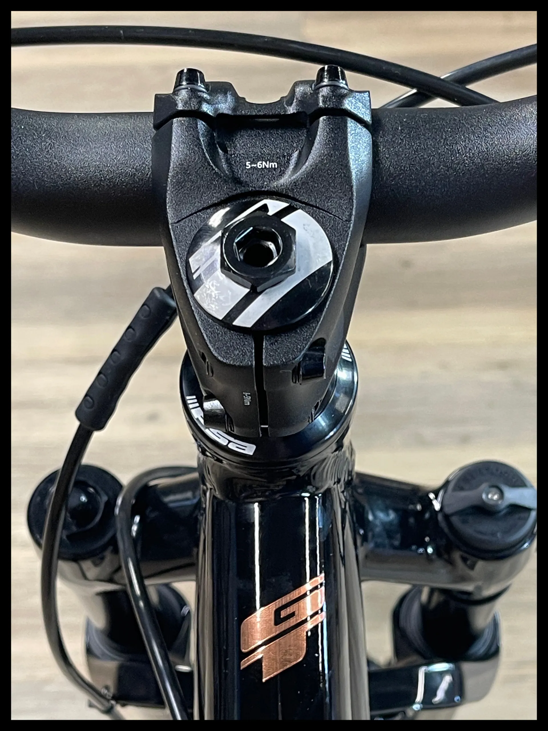 2024 GT LaBomba 24 Kids Alloy Jump Bike in Black