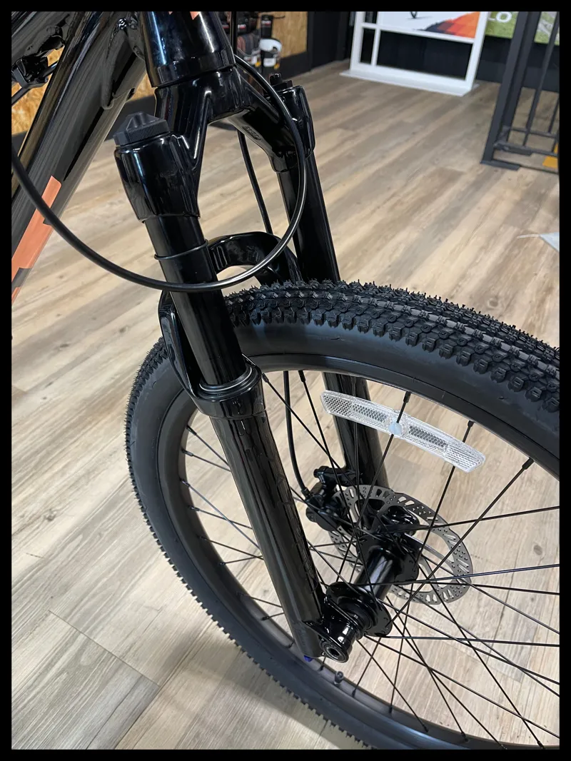 GT LaBomba 24 Jump Bike One Size Black 2024-5